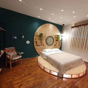  Apartment Woodland